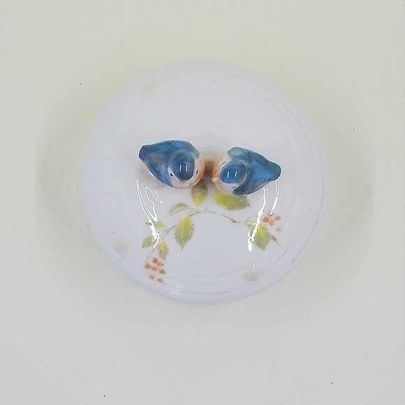 Takahashi Bluebird Porcelain Lidded Trinket Powder Dresser Box - Picture 2 of 9